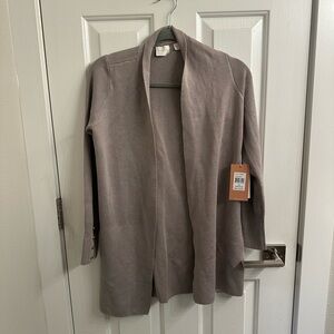 Cyrus Open Front Cardigan – Color: Grey
Size XS | NWT